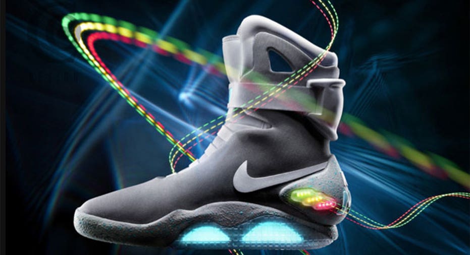 Torbellino Salir legal Nike Unveils MAG, Sneakers From Back to the Future II | Fox Business