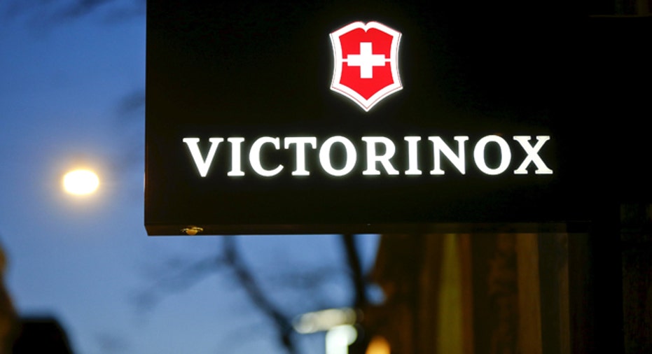 VICTORINOX-WATCHES