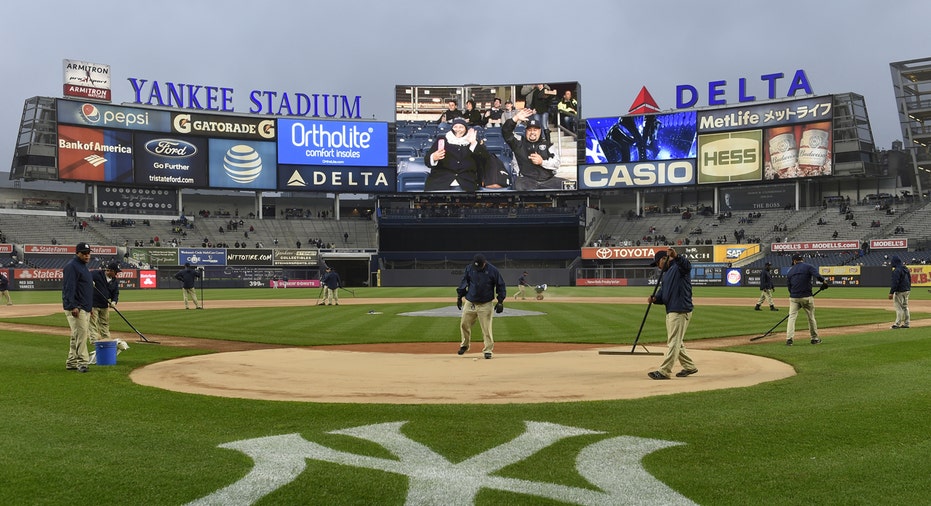 Yankee Stadium Delta 2