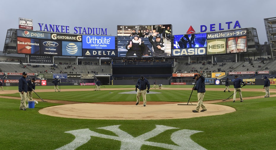 Yankee Stadium Delta 2