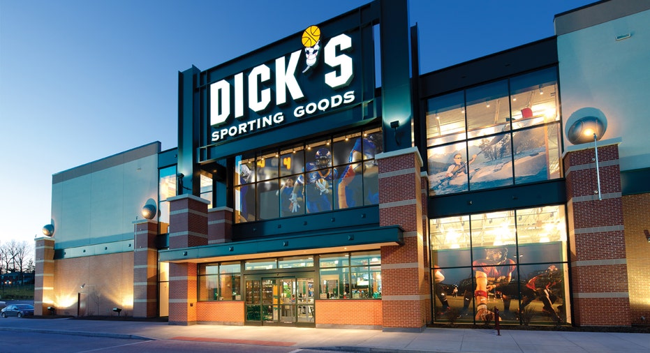 Dick's Sporting Goods store FBN