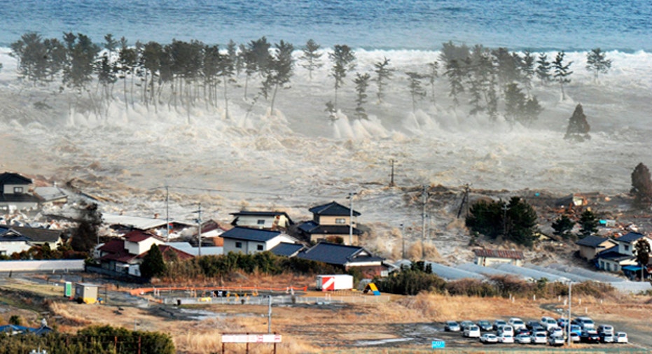 Japan Tsunami 03-11-11