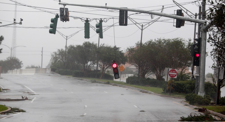 Hurricane Isaac power lines 8-29-2012