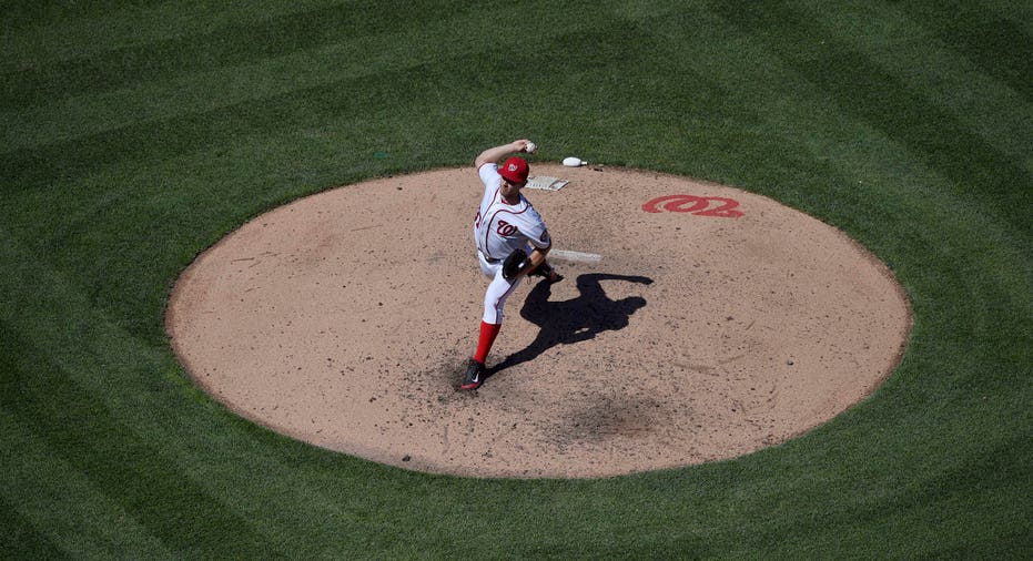 Washington Nationals Stephen Strasburg baseball pitcher FBN