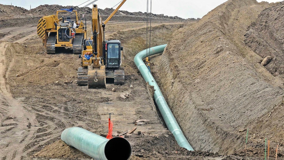 The excavators on the site of the pipeline access to Dakota