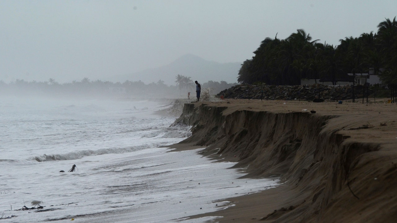 Hurricane Max hits southern Mexico near Acapulco Fox Business