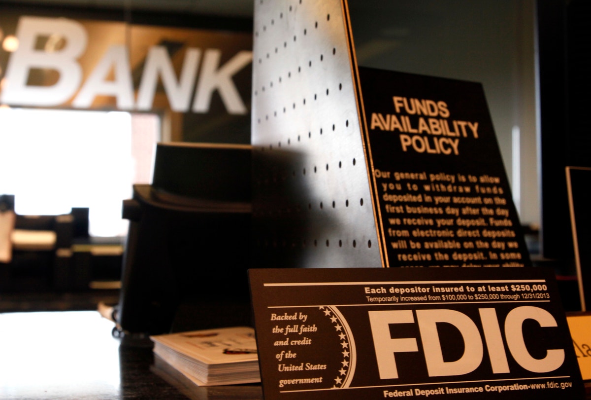 Fdic Reshaping With Early Retirements Some Office Closings Fox