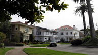 Rich San Francisco homeowners get sold-off street back