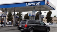 Higher oil prices helps Chevron post a profit