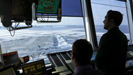 Panel approves bill privatizing air traffic control