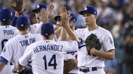 Kershaw, Dodgers silence Astros bats to take World Series lead