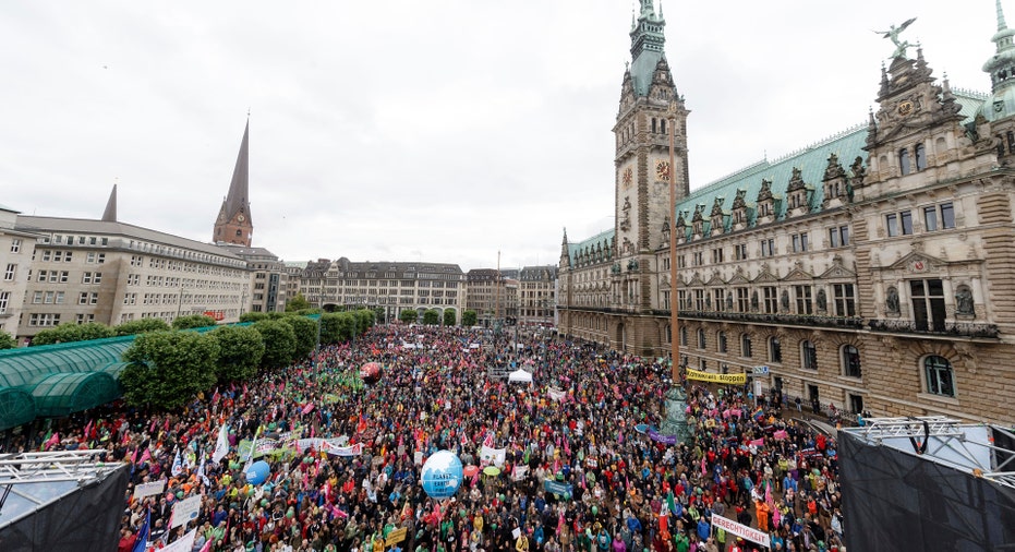 German G20 Protest 2017 AP FBN