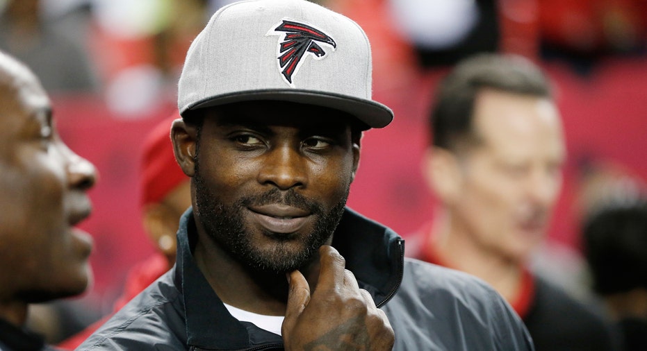 Michael Vick reveals exactly when he's going to retire from the NFL 