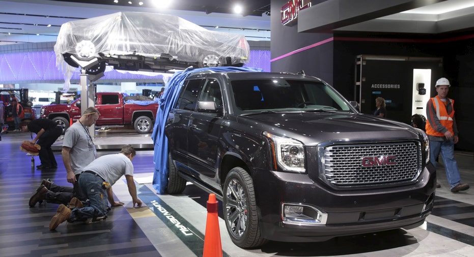 GMC Yukon Detroit auto show construction FBN