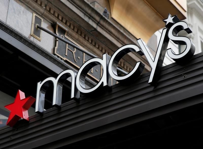 Macy's website security breach rattles, shares tank on weak earnings