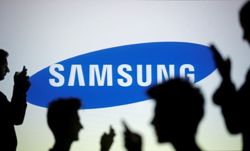 Samsung overtakes Apple for top phonemaker spot: report - Fox Business