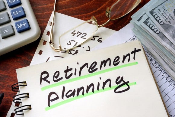 Single life vs. Joint and survivor pension: what's the difference