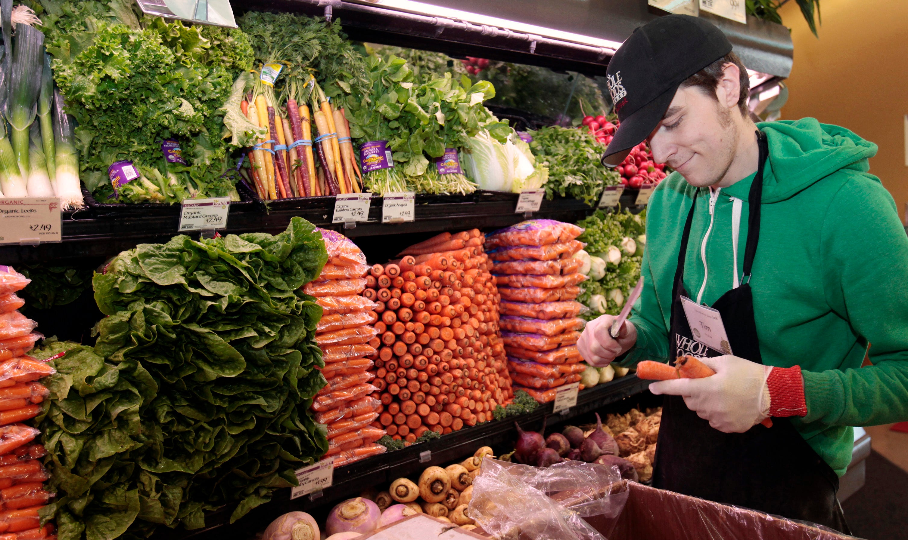 for-whole-foods-workers-fears-of-robots-drones-and-culture-clash