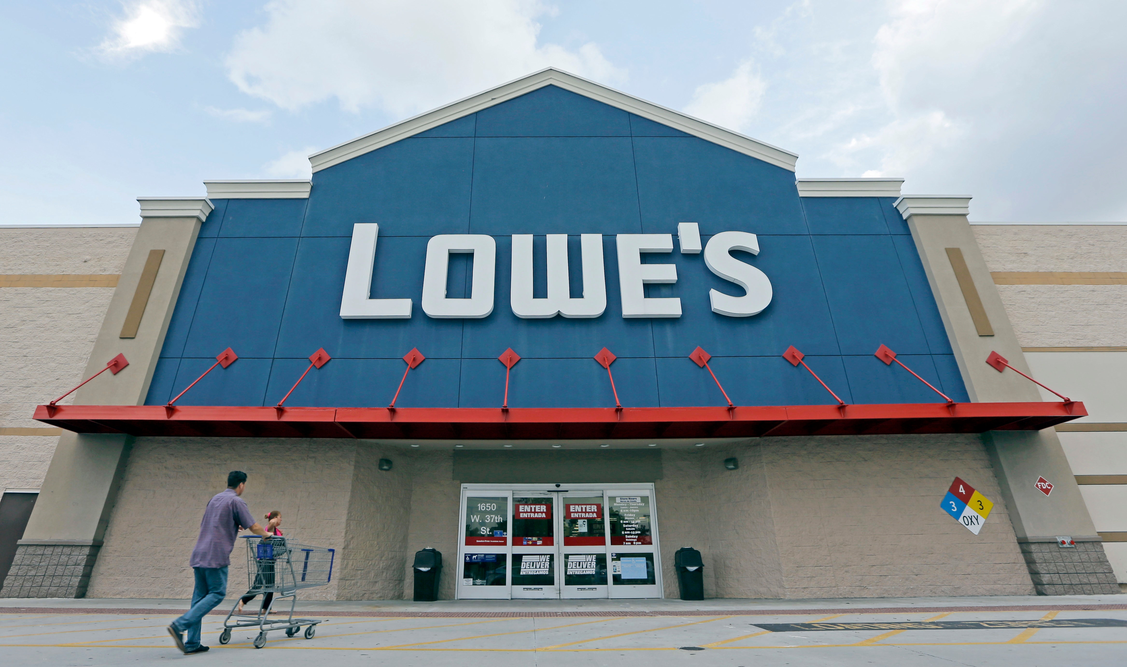 Lowe's 2Q earnings top expectations Fox Business