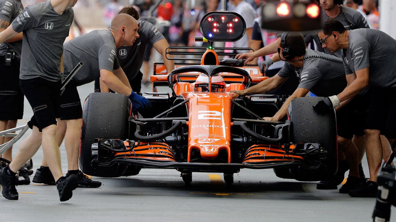 Mclaren Divorces Honda Inks F1 Engine Deal With Renault Fox