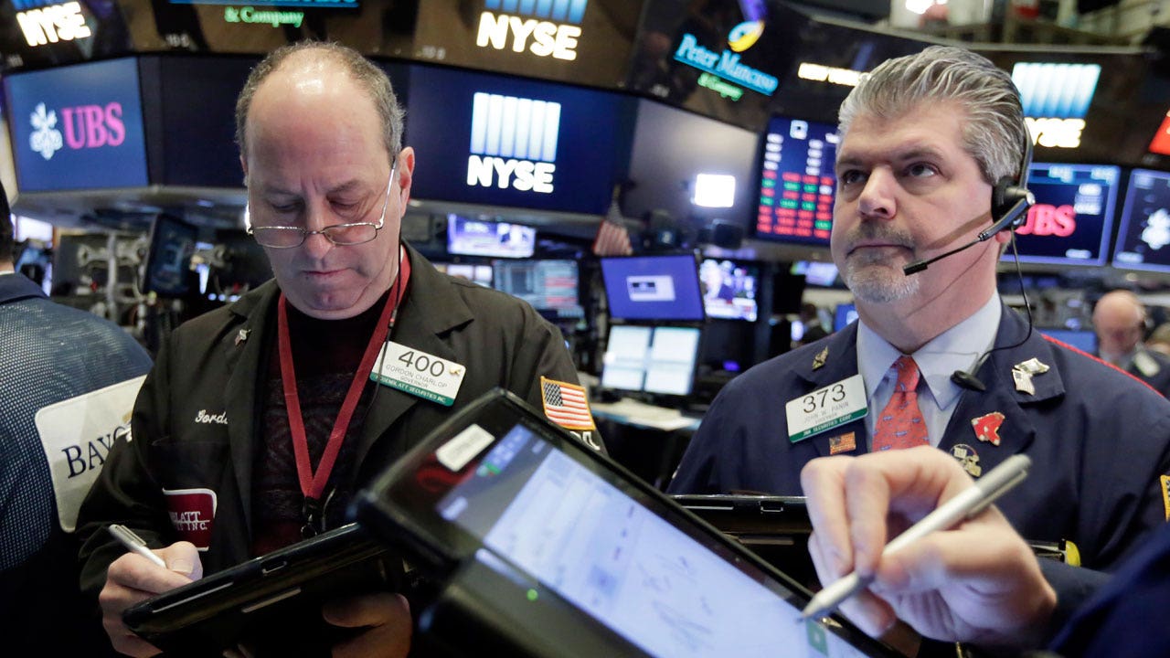 Stock futures rise after S&P 500 hits record Stock futures rise after S&P 500 hits record
