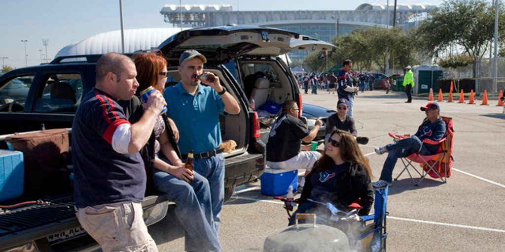 Tailgating is a passion': Bears fans flock to season opener