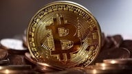 Bitcoin Plunges 25% in 24 Hours in a Cryptocurrency Market Rout