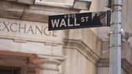 Republican Plan Would Ease Wall Street Rules,  Embracing Deregulation