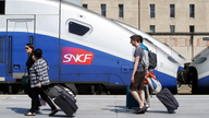 France unveils plan to make railway company more competitive