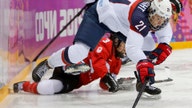 USA Hockey, Women's Players to Meet Monday Over Wage Dispute