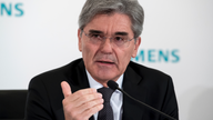 Siemens sales, orders rise on strengthening global economy