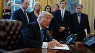 Rebuking Obama, Trump boosts Keystone XL, Dakota pipelines