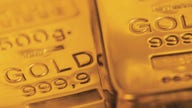 Gold Prices Creep Higher, Boosted by Weaker Dollar