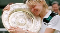 Wimbledon champion Jana Novotna dies after battle with cancer