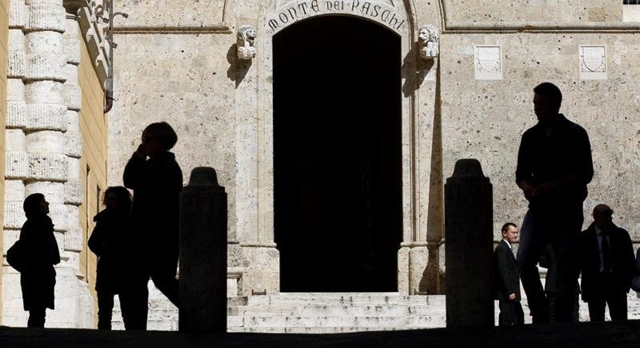 EUROZONE-BANKS-MONTEPASCHI-PLAN