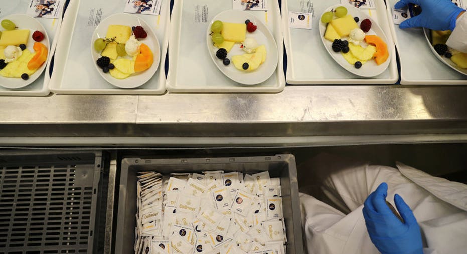 AIRLINES-CATERING-LUFTHANSA