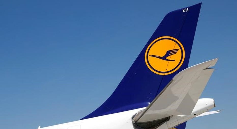 AIRLINES-CATERING-LUFTHANSA