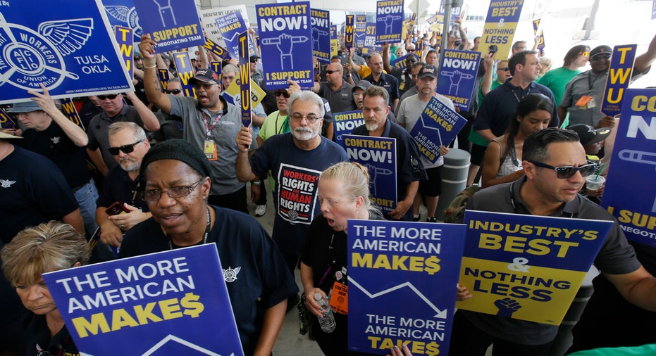 TWU Protest Dallas AP FBN