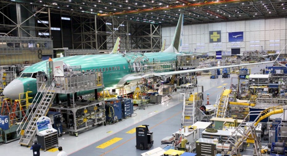 Boeing 737 MAX in Factory RTR FBN
