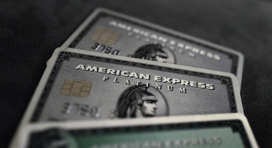 AMERICAN EXPRESS-RESULTS/