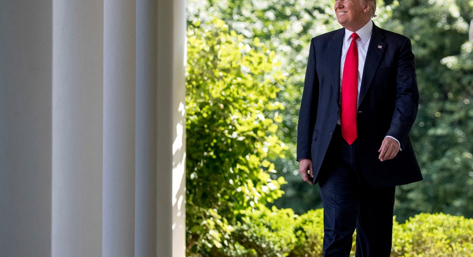 Trump Walking White House AP FBN