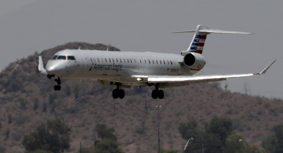 American Airlines, American Eagle flight in Phoenix FBN AP