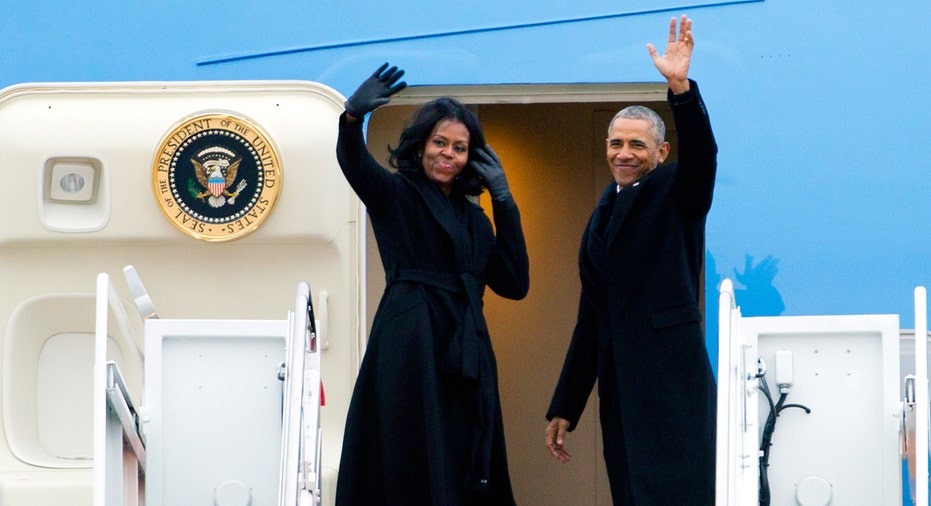 barack and michelle AP