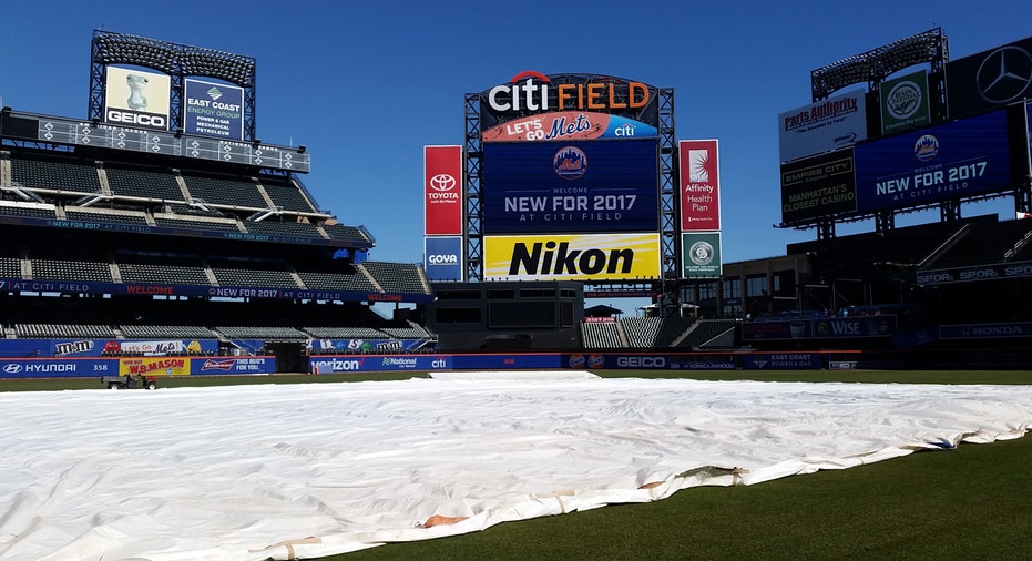 Mets Citi Field wide shot, baseball FBN