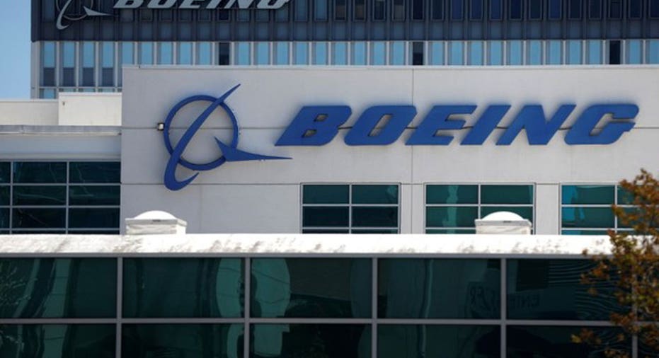 Boeing  REUTERS/Lucy Nicholson/File Photo