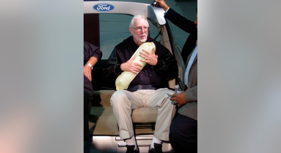 Inflatable Seatbelt