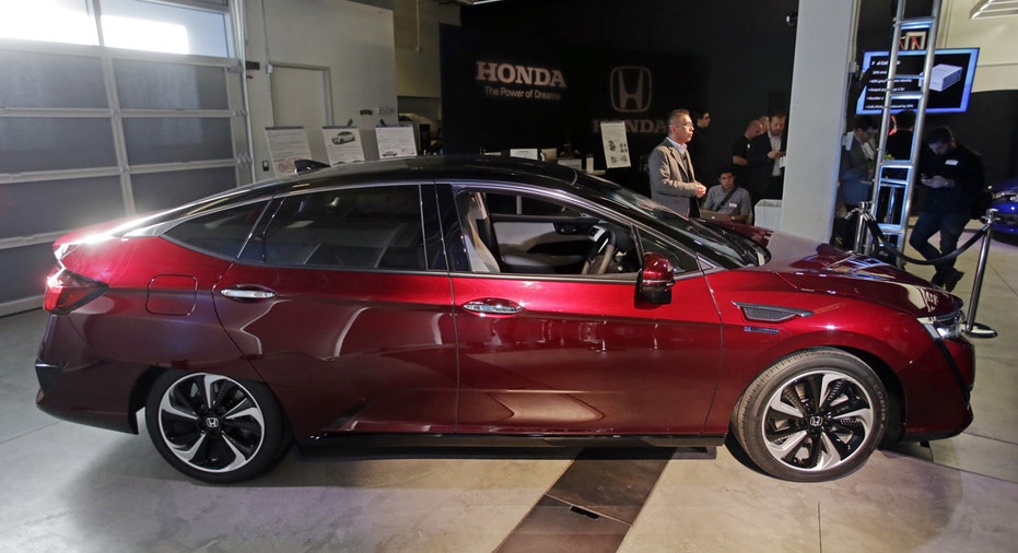 Honda Clarity fuel cell vehicle