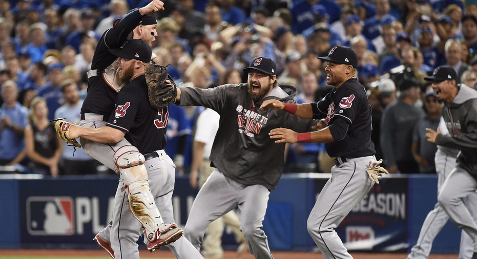 Indians celebrate ALCS clinch MLB FBN