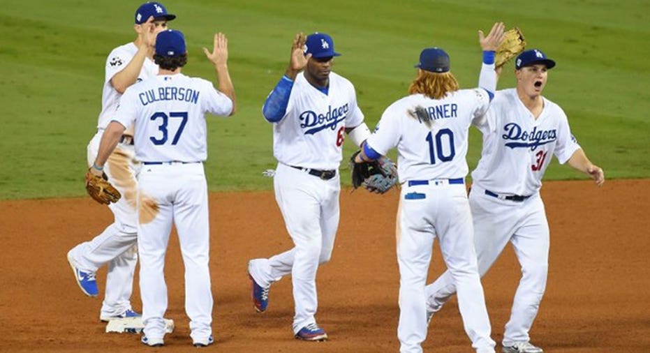 Dodgers WS GM6 Jayne Kamin-Oncea-USA TODAY Sports