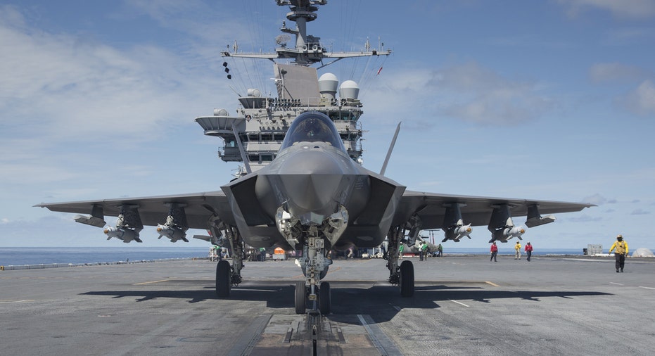 Lockheed Martin F-35 front view FBN